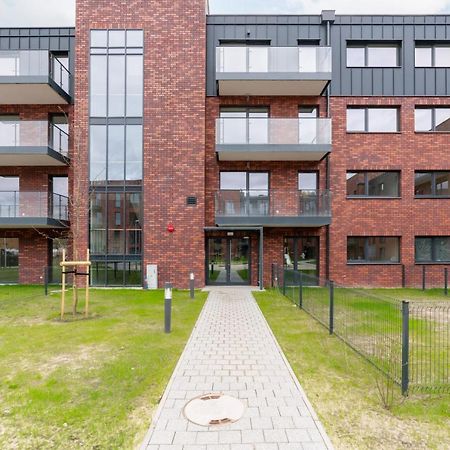 Stara Cegielnia Lake View Apartment By Renters Prestige Poznan Dış mekan fotoğraf