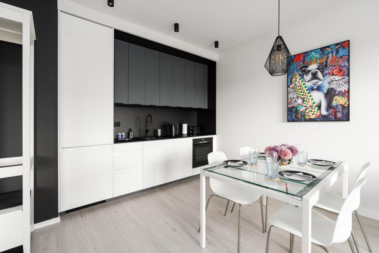 Stara Cegielnia Lake View Apartment By Renters Prestige Poznan Dış mekan fotoğraf