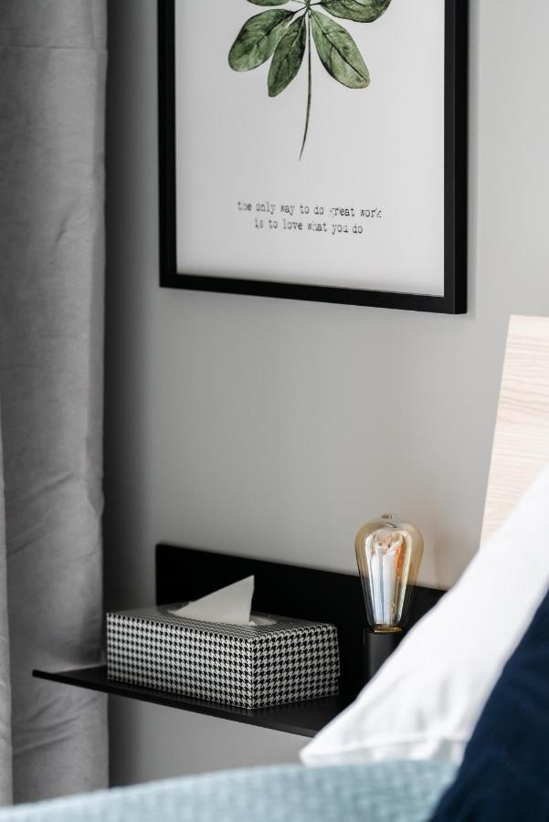 Stara Cegielnia Lake View Apartment By Renters Prestige Poznan Dış mekan fotoğraf