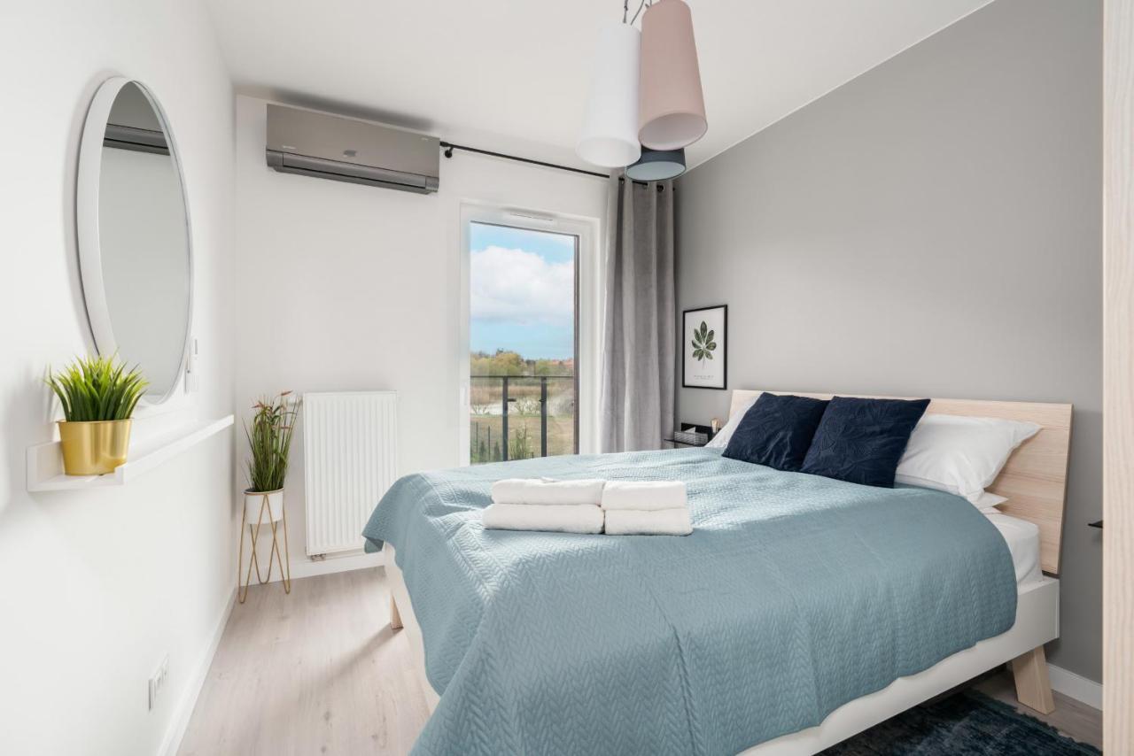 Stara Cegielnia Lake View Apartment By Renters Prestige Poznan Dış mekan fotoğraf